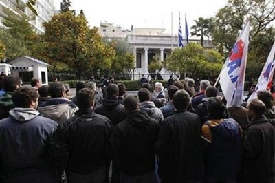 Greece bailout: Fin Minister heads to Brussels