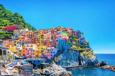 Trending: Employee Takes Month-Long Vacation To Italy Without Boss Finding Out