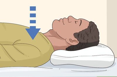 How to Sleep with Neck Pain