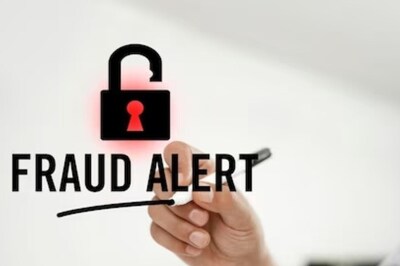 Fake SMS To Links, Know What Fraudsters Do These Days To Dupe You Online