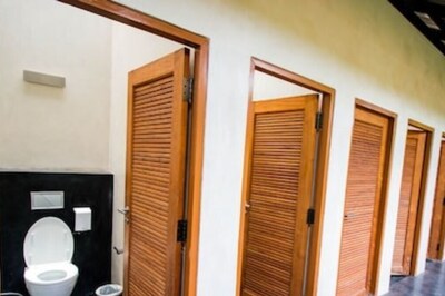 Ensure Public Toilets Are Clean And Hygienic, Delhi HC Orders Civic Agencies