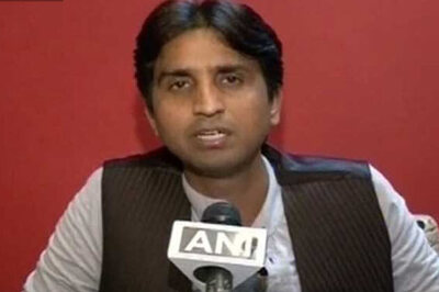 LS polls: Kumar Vishwas miffed as Kejriwal skips Amethi campaign