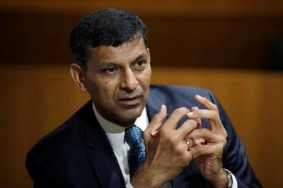 Rupee at 69, Raghuram Rajan Says It Has Not Depreciated to a Worrying Level
