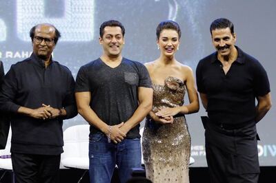 2.0 First Look: Salman Khan Shows Up to the Event Uninvited Only to Meet Rajinikanth