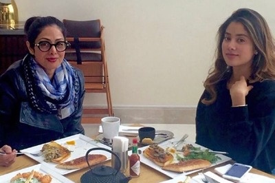 Janhvi Kapoor Reveals What Sridevi Said After Watching 25 Minutes of Dhadak