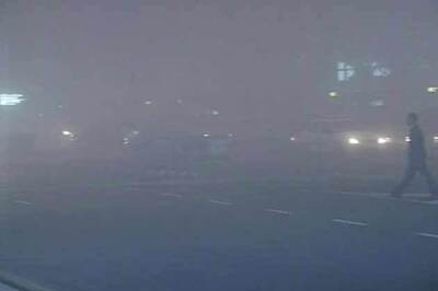 Dense fog hits flight operations at Delhi airport