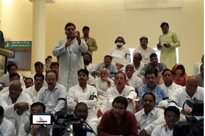 As Speaker Adjourns House Sine Die, Congress Runs 'Assembly' Within MP Assembly