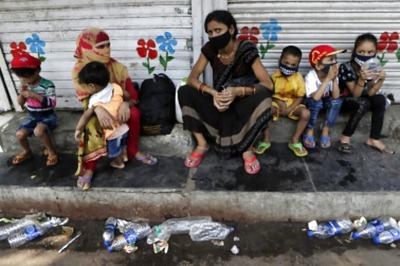 SC Orders Free Travel for Migrant Workers, Directs States to Give Them Food and Water