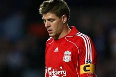 Liverpool boss Benitez backs 'nice person' Gerrard