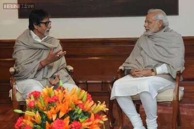 Snapshot: Amitabh Bachchan meets PM Modi