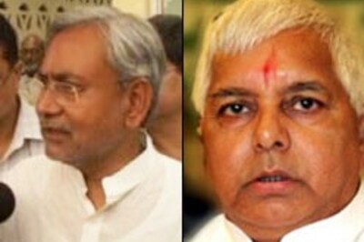 Lalu slams Nitish govt in satire
