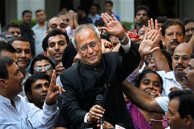 UPA hails Pranab win, says Sangma a sore loser