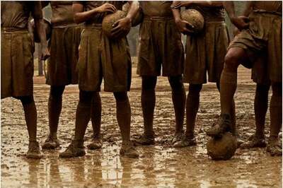 Ajay Devgn Shares New 'Maidaan' Poster