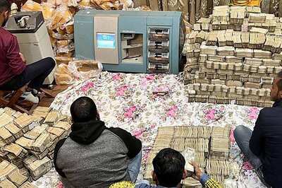 'Simple' Trader, Who Wore Slippers to Weddings, Rode Scooter, Shocks UP Before Polls. A Look at Peeyush Jain's Lifestyle