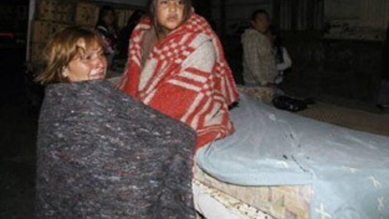 Chile quake death toll keeps rising; tsunami feared