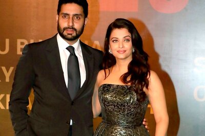 Watch: Why Did Abhishek Walk Away From Aishwarya at 'Sarbjit' Premiere