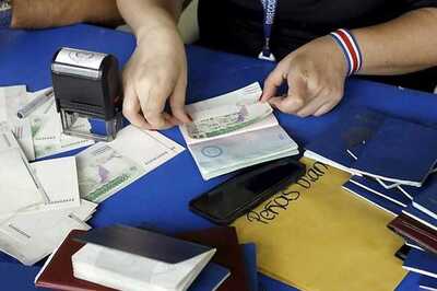 Democratic Lawmakers Oppose Ending Work Permits for H-1B Spouses