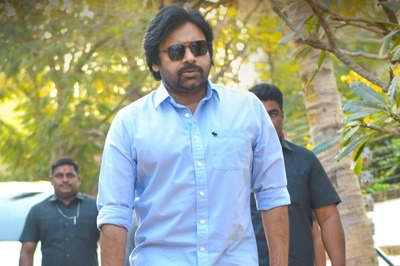 Pawan Kalyan’s Look From Telugu Remake of Vinodhaya Sitham Revealed, Check Photo