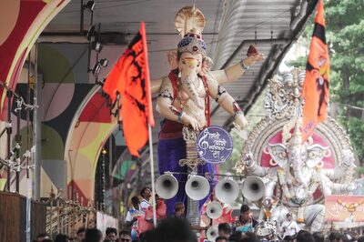 More Than 80,000 Idols Immersed in Mumbai on Fifth Day of Ganesh Festivities