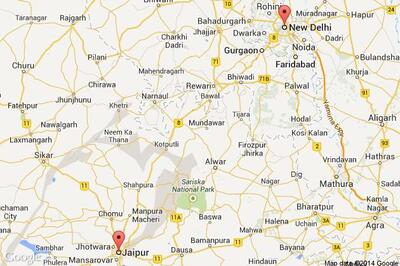 Armed robbers loot group of travellers on Jaipur-Delhi highway