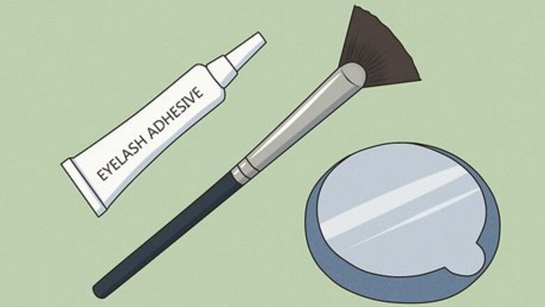 How to Make False Eyelashes