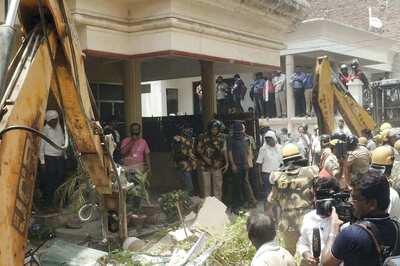 Prophet Row Violence: Plea in HC Against Prayagraj Demolition; Over 400 Held, Bhiwandi Man Held for Supporting Nupur Sharma