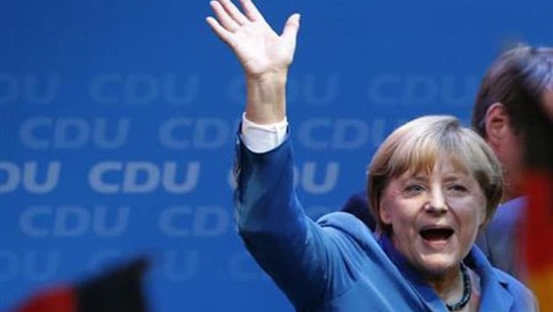 Manmohan calls up Angela Merkel, felicitates her on poll win