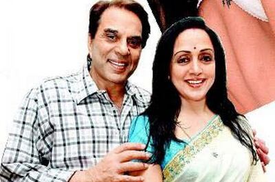 Directing Dharamji was superb: Hema