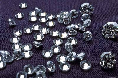 South Africa: Smuggler swallows 220 diamonds