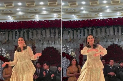 Bride's Best Friend Rocks the Stage With Her Energetic Dance, Leaves Netizens Impressed