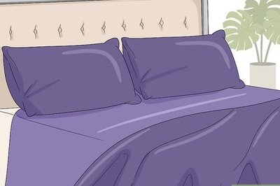 How to Set Up a Romantic Bedroom for Him