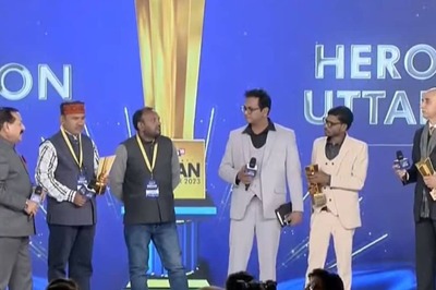 CNN-News18 Indian of The Year 2023: Heroes of Uttarkashi Get Special Mention And Selfies With SRK