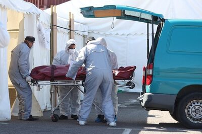 61-year-old Indian Doctor on Frontline Dies of Coronavirus in UAE