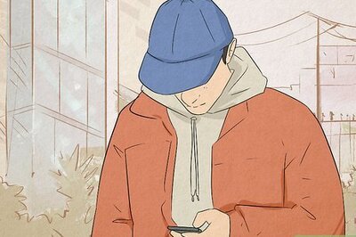 How to Politely Cancel Plans over Text