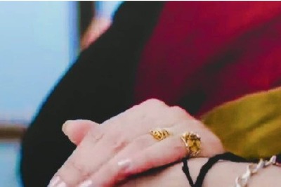 Anupama and Anuj Kapadia Hold Hands As They Romance Ahead of Their 'Love Marriage', Fans Impressed