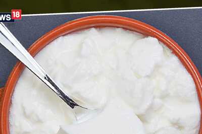 4 Foods To Pair With Curd For Health Benefits