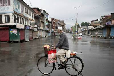 Centre Spent Three Times More on J&K Residents, But Articles 370, 35A Halted Devpt: Govt to SC