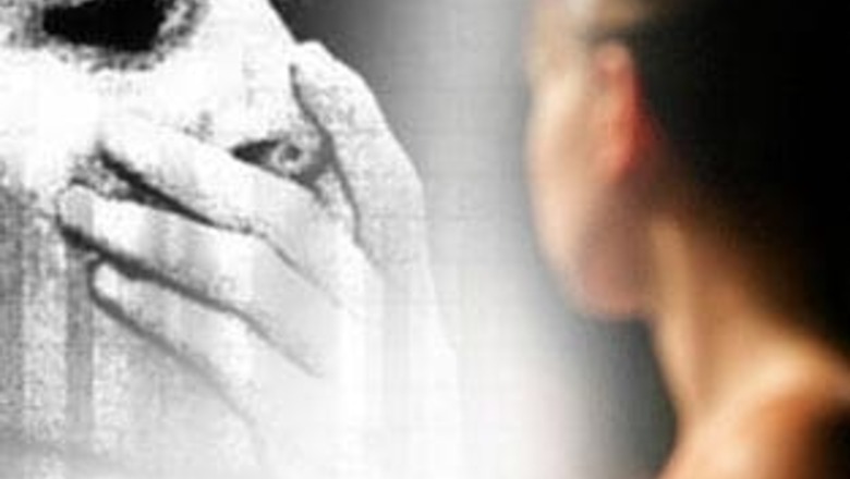 Punjab BJP leader held for 'raping' daughter