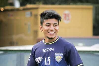 Chennaiyin FC Retain India Midfielder Anirudh Thapa