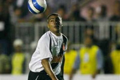 Romario scores goal No. 1000