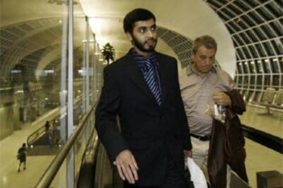 Australia police wrong to charge Haneef