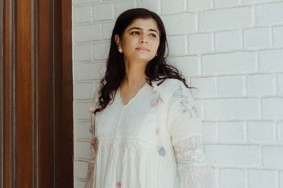 Chinmayi Causes Uproar After She Validates Daughter's Refusal to Hug Dad: 'Are Fathers Not Allowed To...'