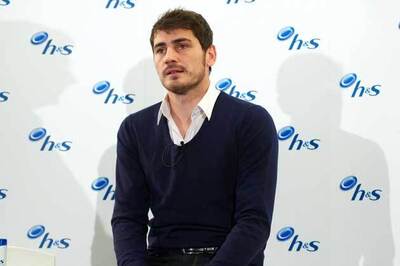 Casillas must wait for Real Madrid return