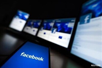 Facebook mobile gains spur revenue growth