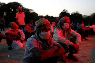 MP Villages Impose 'Self-Lockdown', Block People's Movement by Laying Trees on Roads