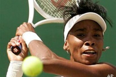 Venus Williams beats Bartoli, wins Wimbledon