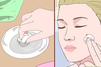 How to Stop a Zit from Bleeding