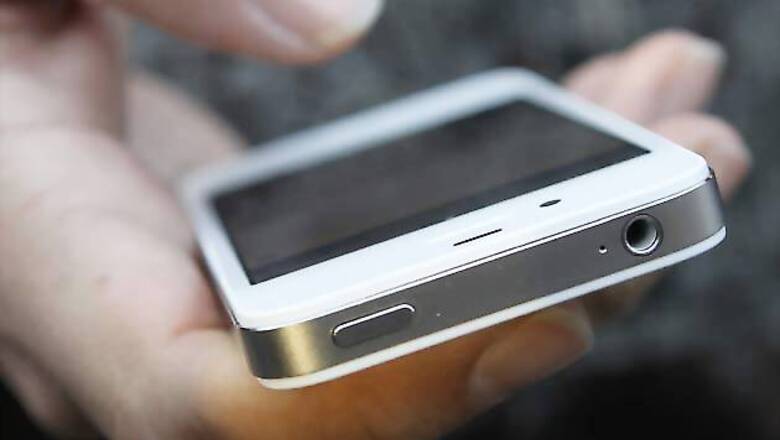 Cheap Chinese phones outsmart Apple