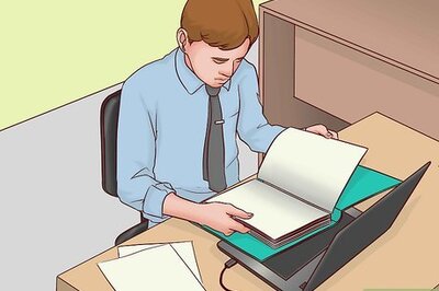 How to Tell if an Employee Is Under Stress