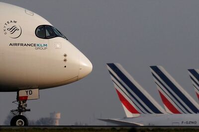 France Abolishes Domestic Flights on Routes Where Trains Can Reach in Under 2.5 Hours
